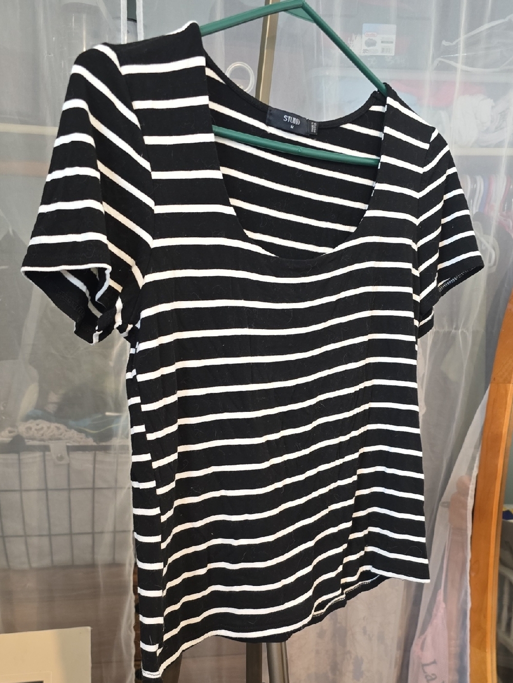 Studio M Black & White Striped Scoop Neck Tee Rayon